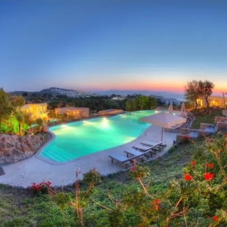 Sleeps 6 With Pool And Air Con 빌라 오르타켄트